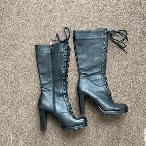 Tribeca Lace up Boots Size 9
